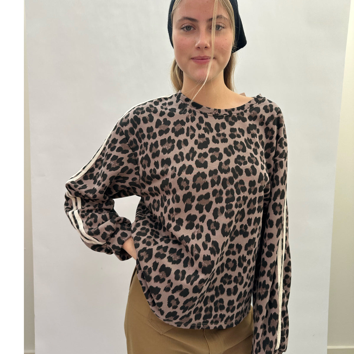 Cashmere Triangle Black