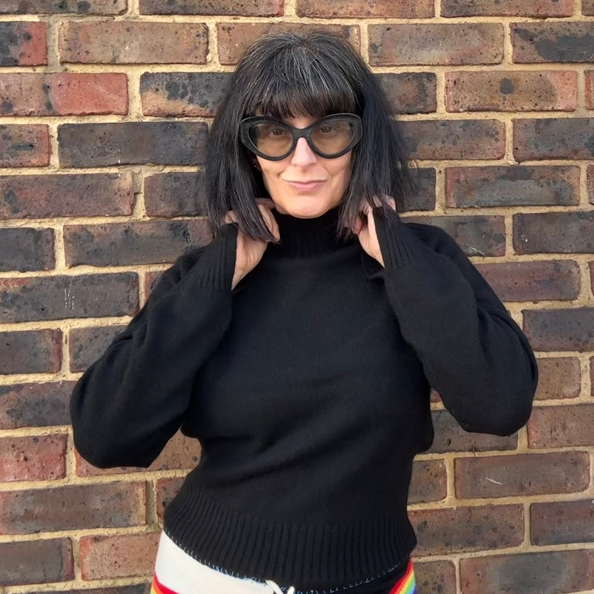 *NEW* Absolut Cashmere Rebecca Black Jumper