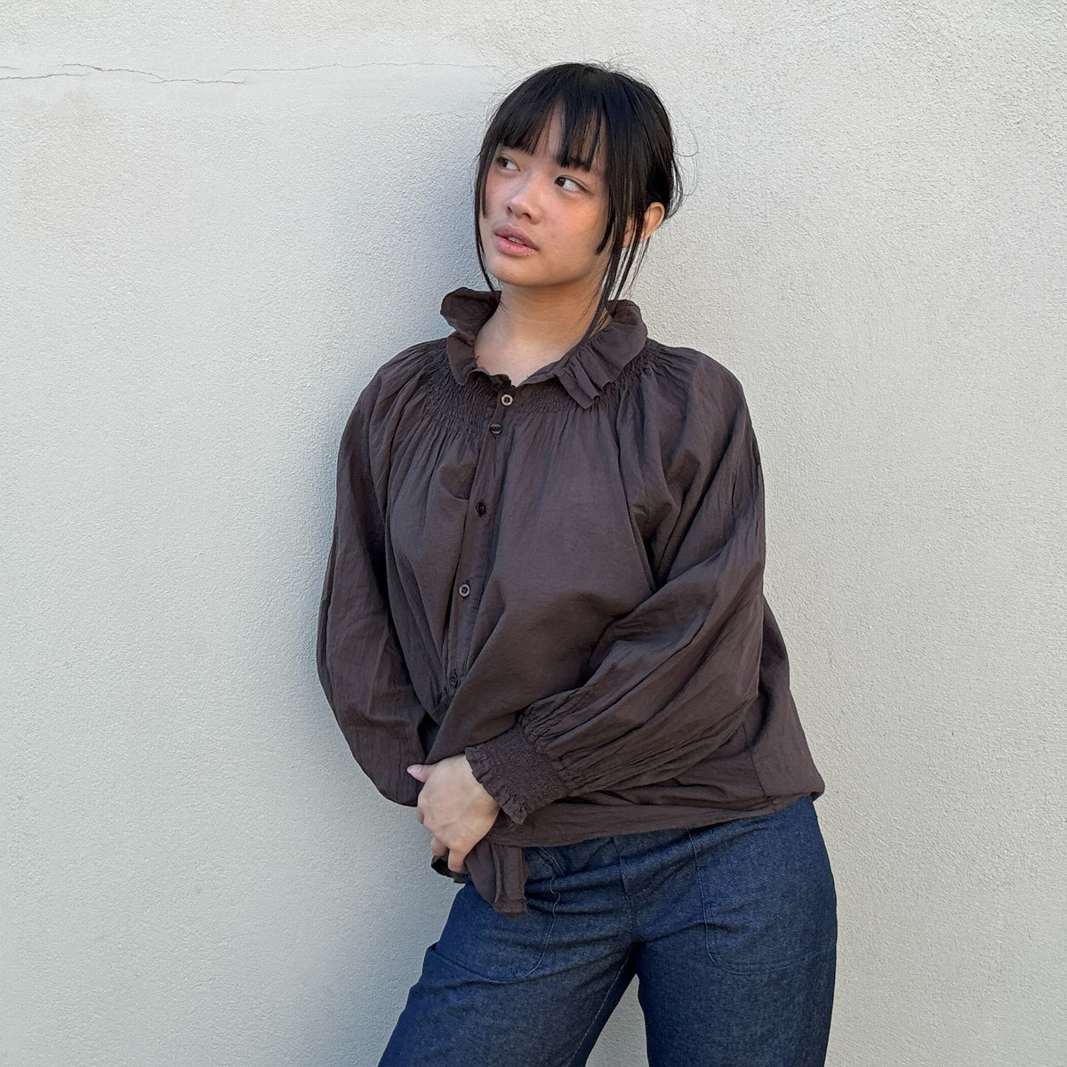 *NEW STYLE* Johanna Smocked Shirt Chocolate