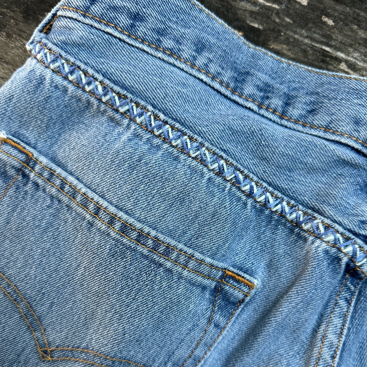 *NEW* Useless Zig Zag Stitch Levi's Orange/Blue