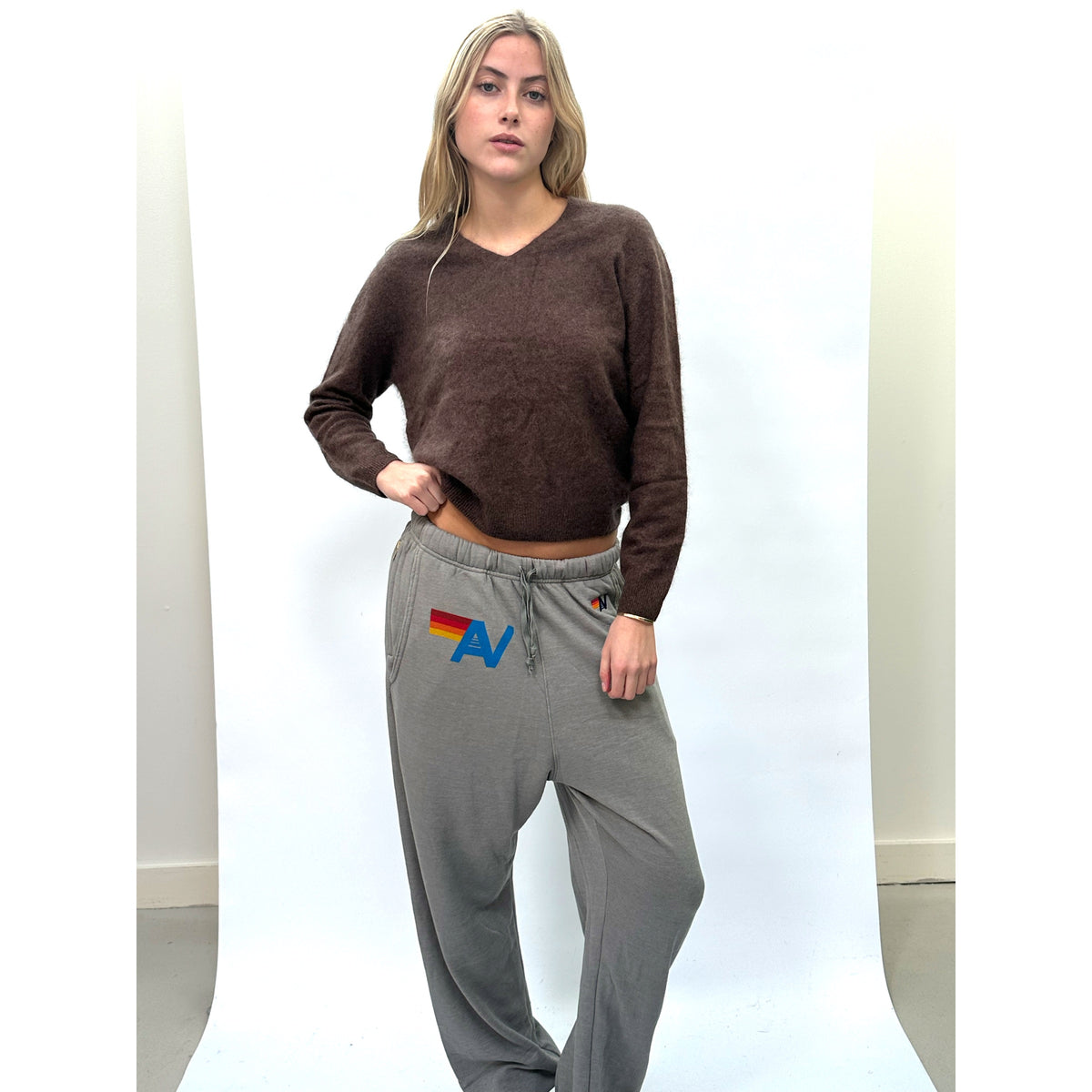 V-Neck Chocolate Cashmere Pullover