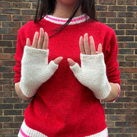 Peruvian Mittens Ecru