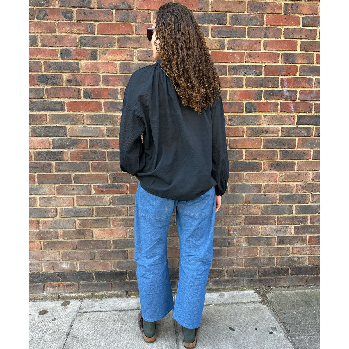 *BACK IN STOCK* Johanna Lightweight Cotton Shirt Black