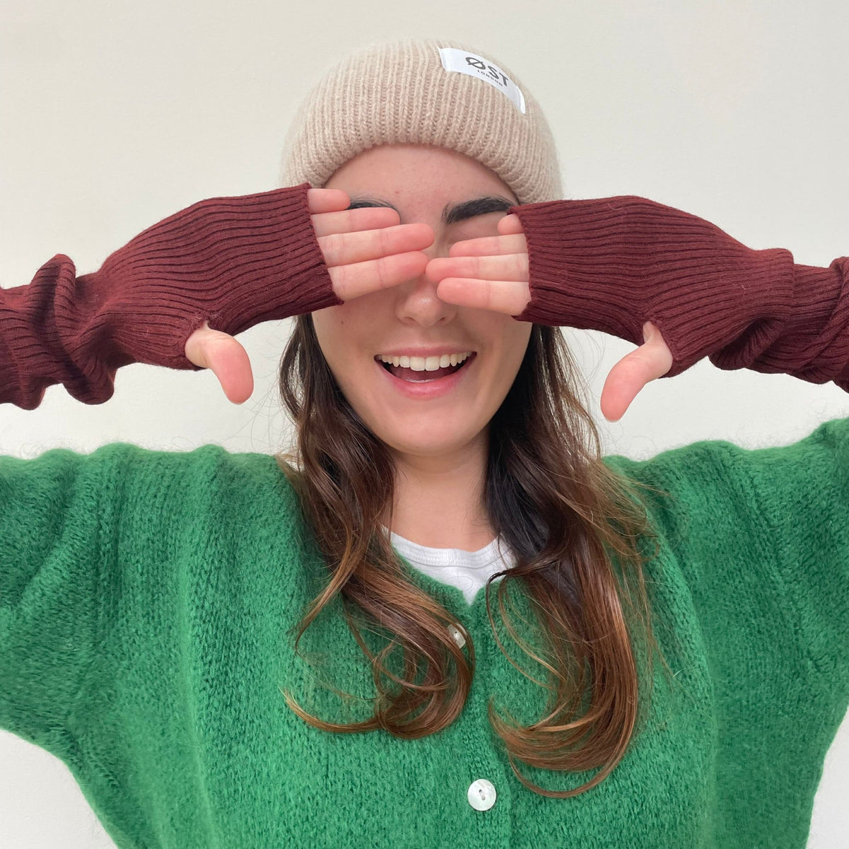 *NEW* Wrist Warmers Bordeaux