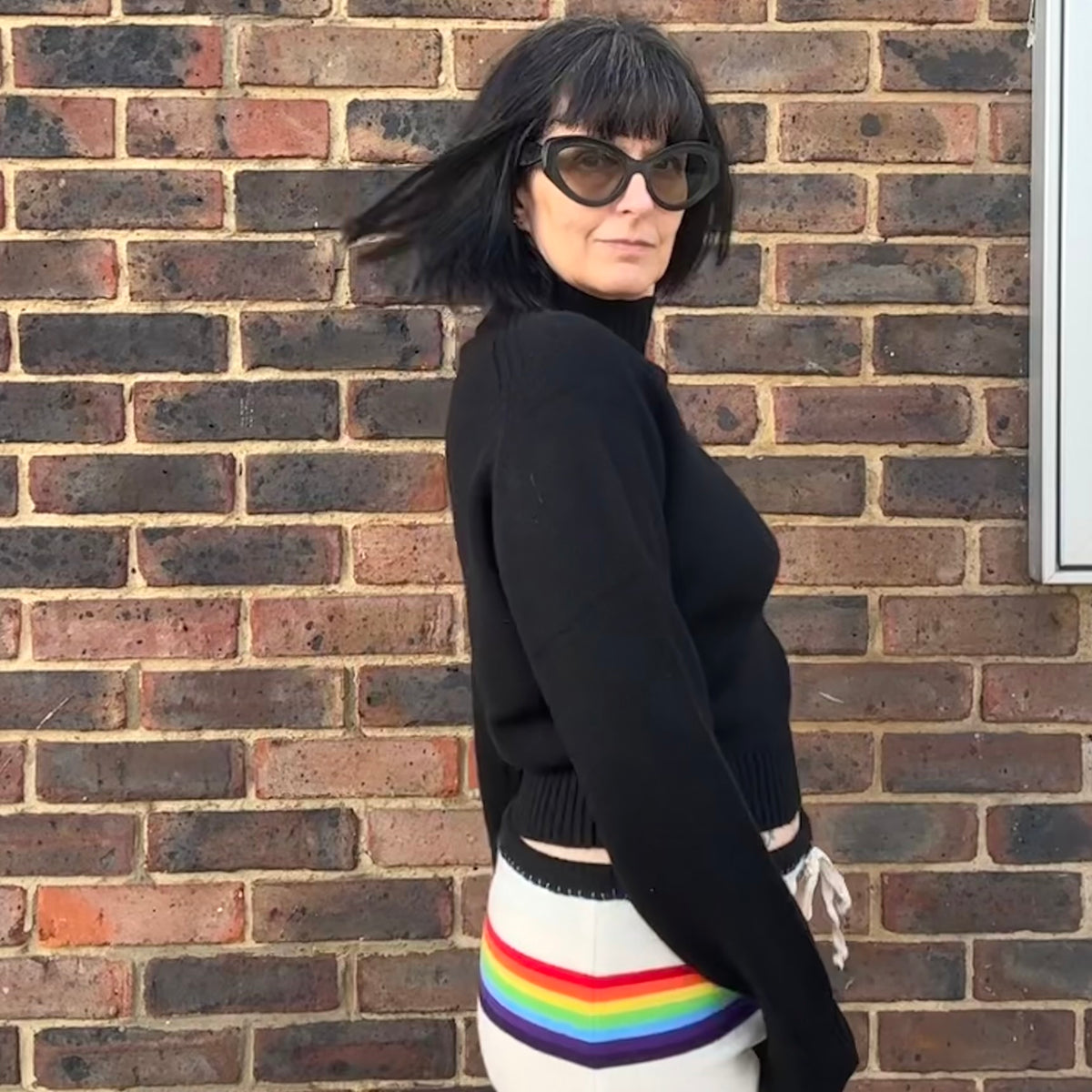 *NEW* Absolut Cashmere Rebecca Black Jumper