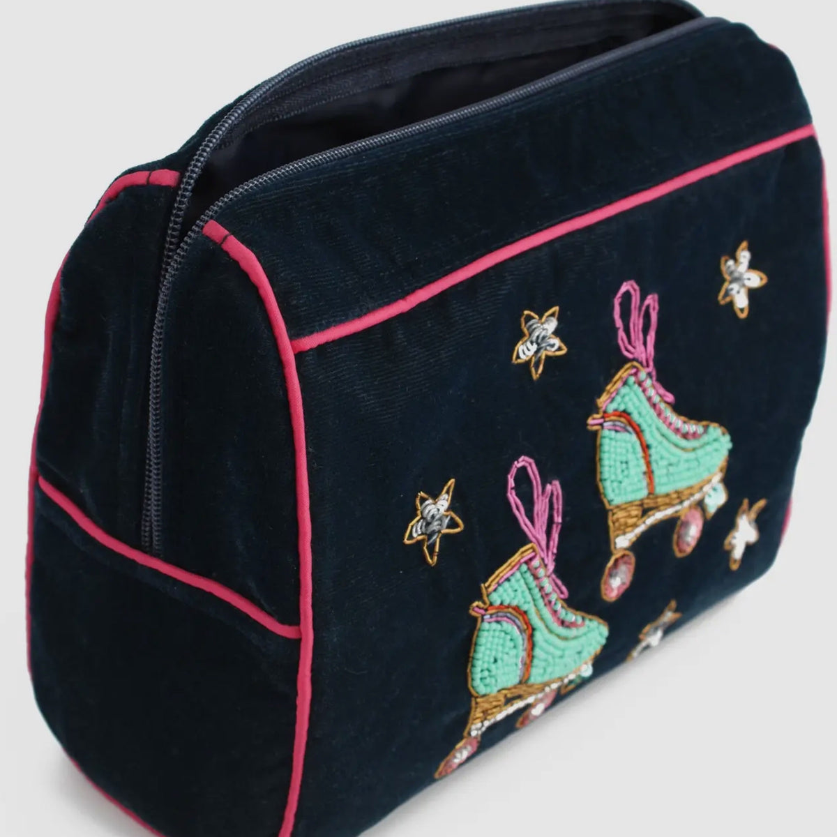 *NEW* Roller Skates Medium Pouch