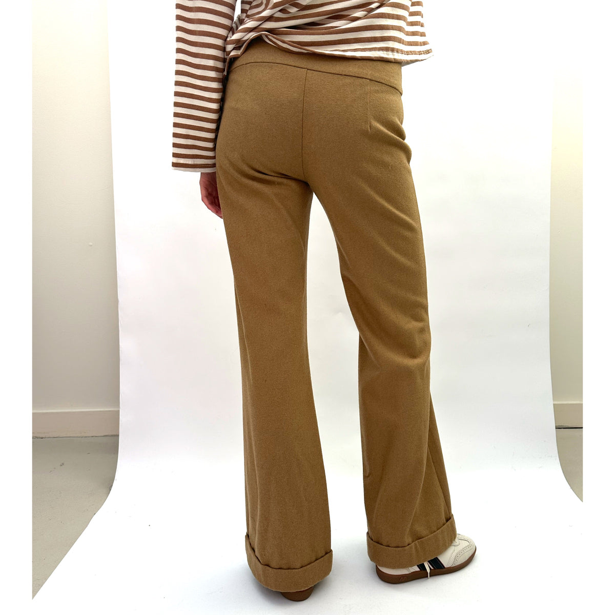 Low Rise Pant Camel