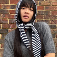 Cashmere Stripe Hood Navy/White