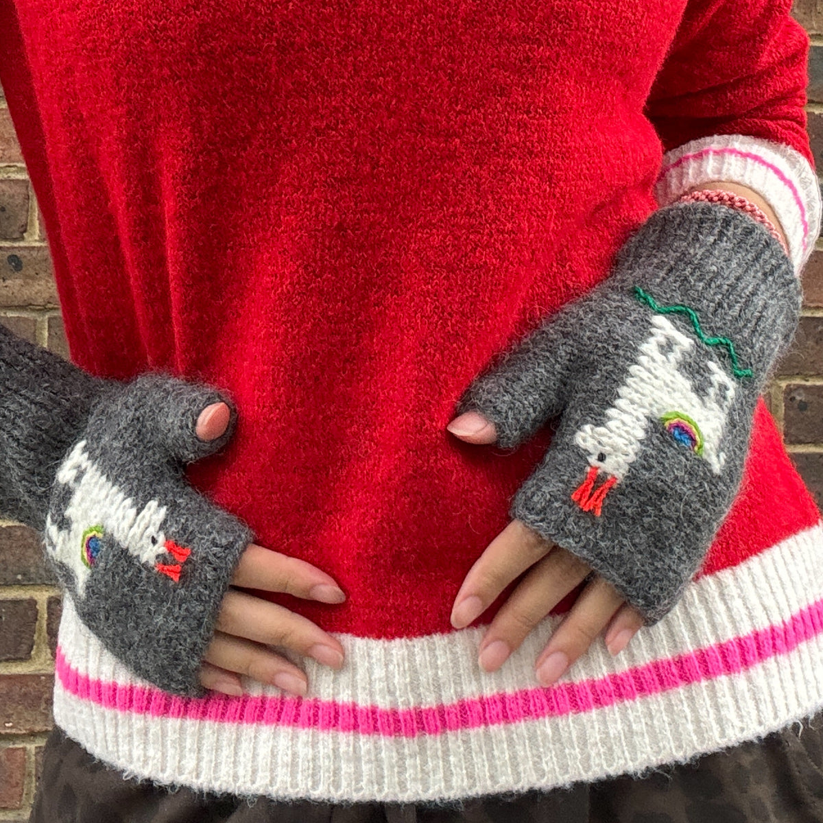 Peruvian Mittens Grey