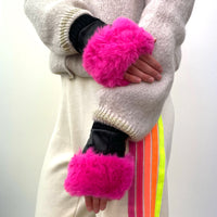 *NEW* Faux Fur Fuchsia Fingerless Gloves