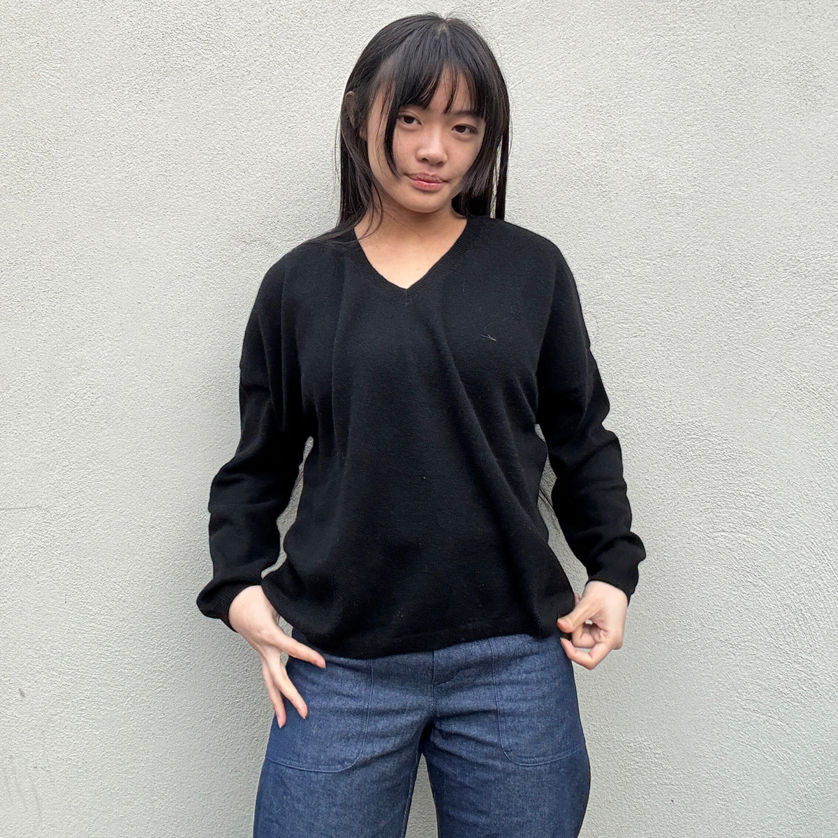 *NEW* Cashmere Alicia Black Jumper