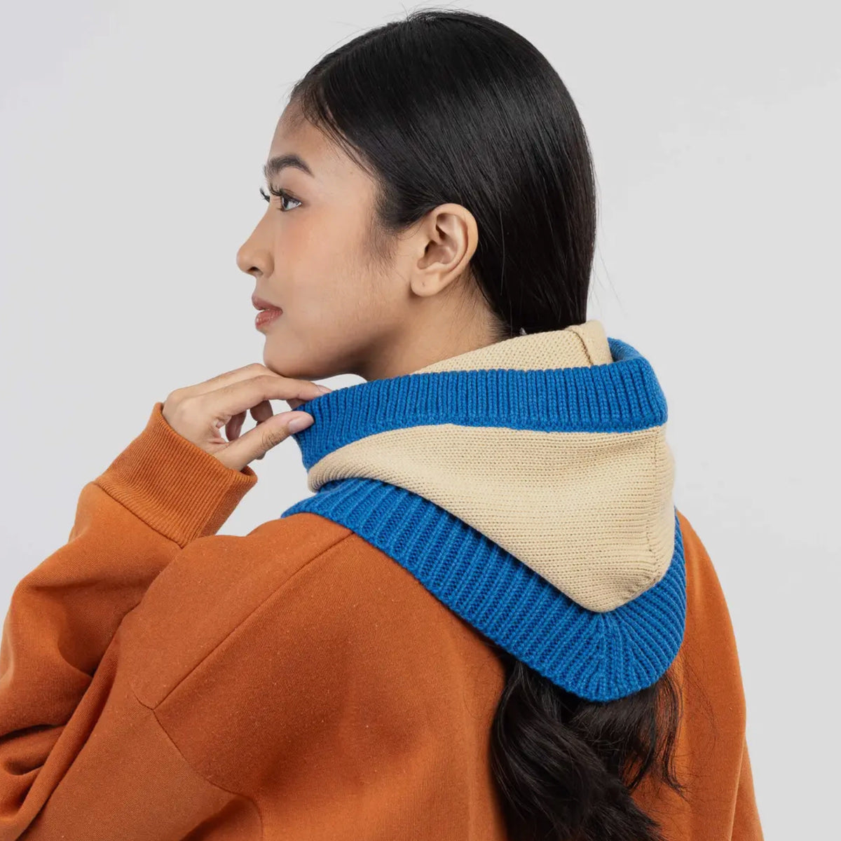 Colour Block Knit Hood Cobalt