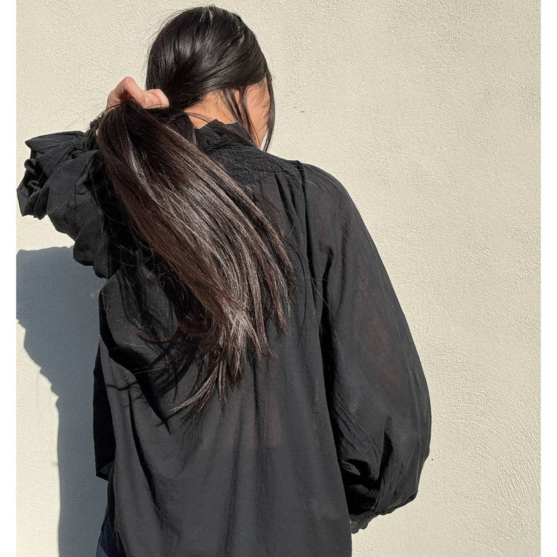 *NEW STYLE* Johanna Smocked Shirt Black