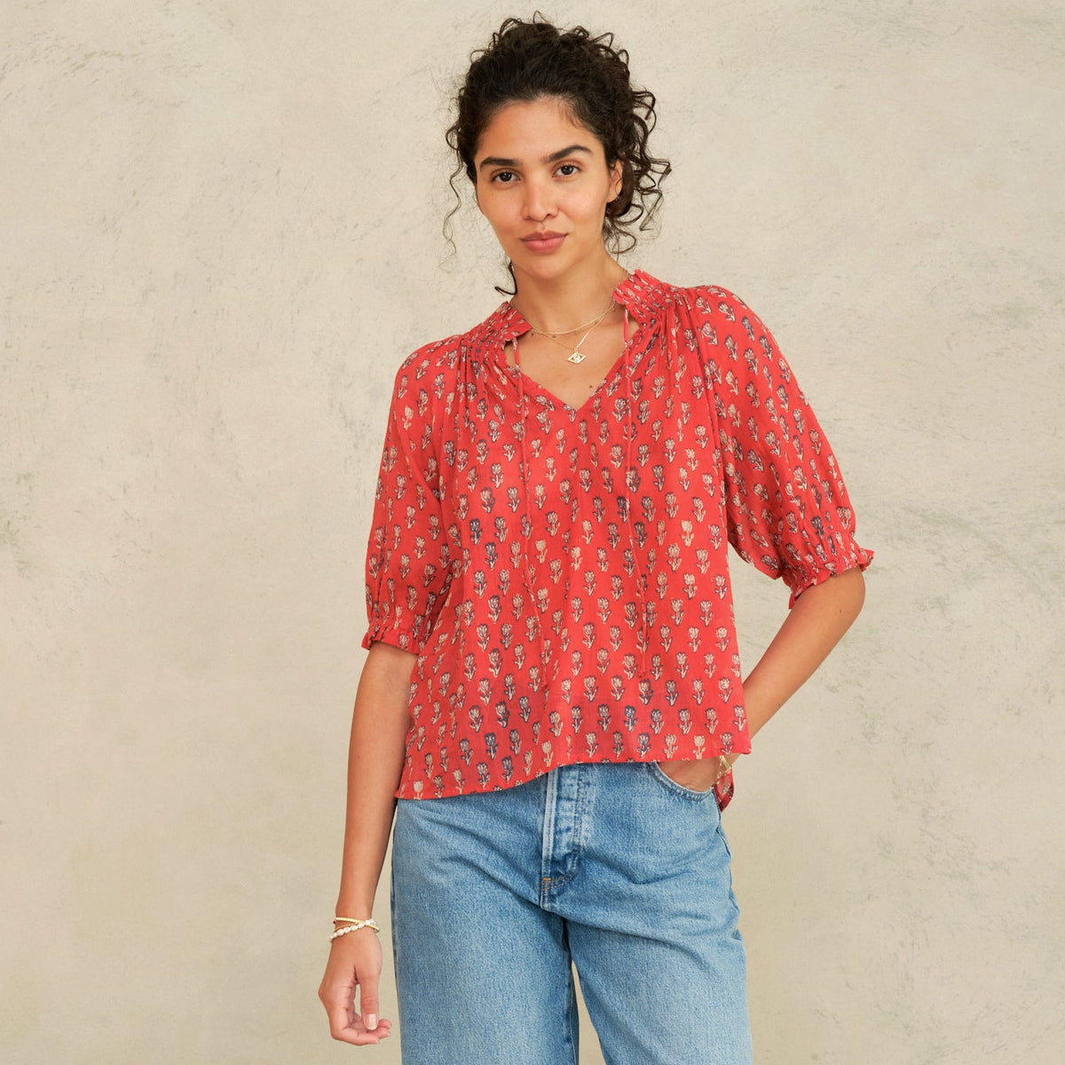 *PRE ORDER* Ari Short Sleeve Top Red