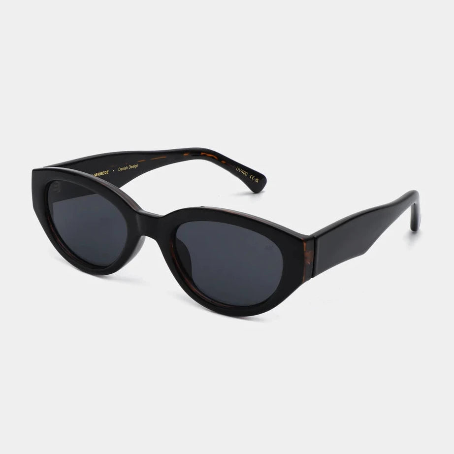*SS26!* Winnie Black