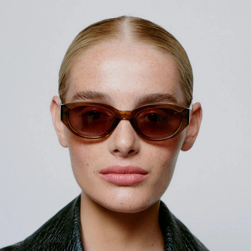 *SS26!* Winnie Smoke Transparent