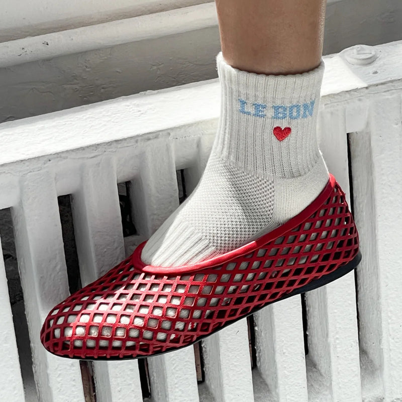 *NEW* Le Bon Shoppe Embroidered Crew Vanilla