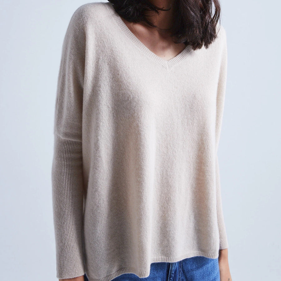 Absolut Cashmere Camille Greige