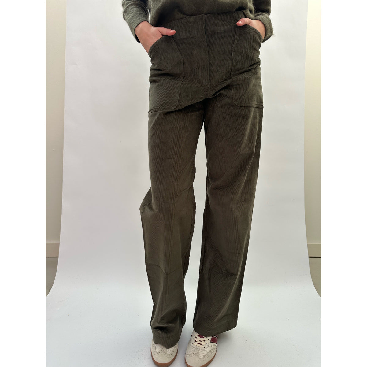 Melrose Cords Olive