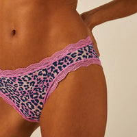 *NEW* Stripe & Stare Iridescent Leopard Knicker Box'