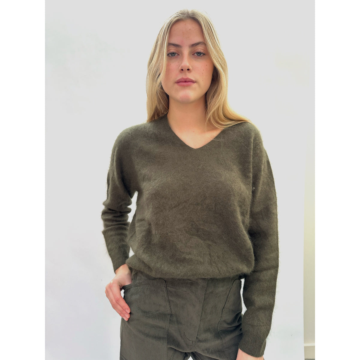 V-Neck Autumn Green Cashmere Pullover