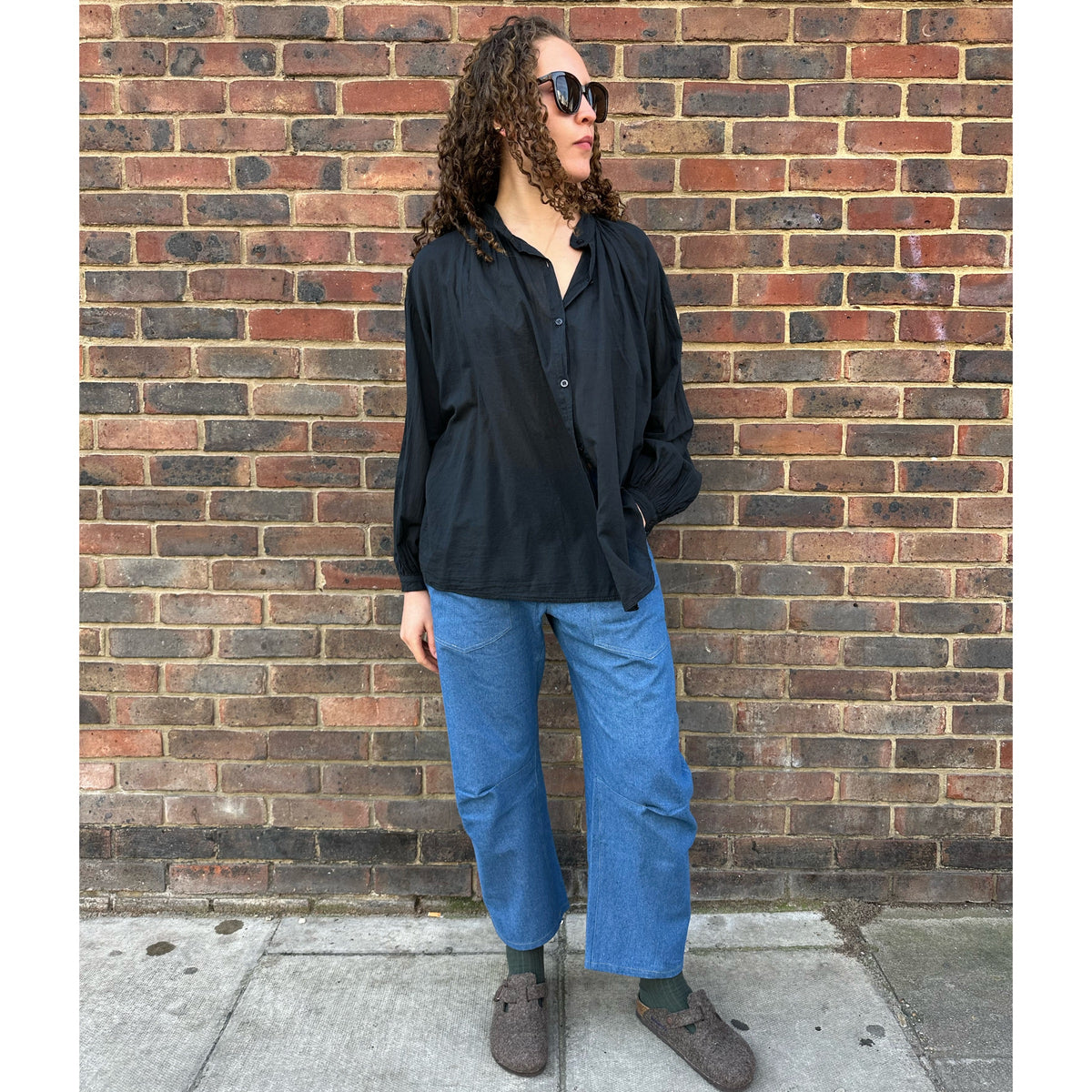 *BACK IN STOCK* Johanna Lightweight Cotton Shirt Black