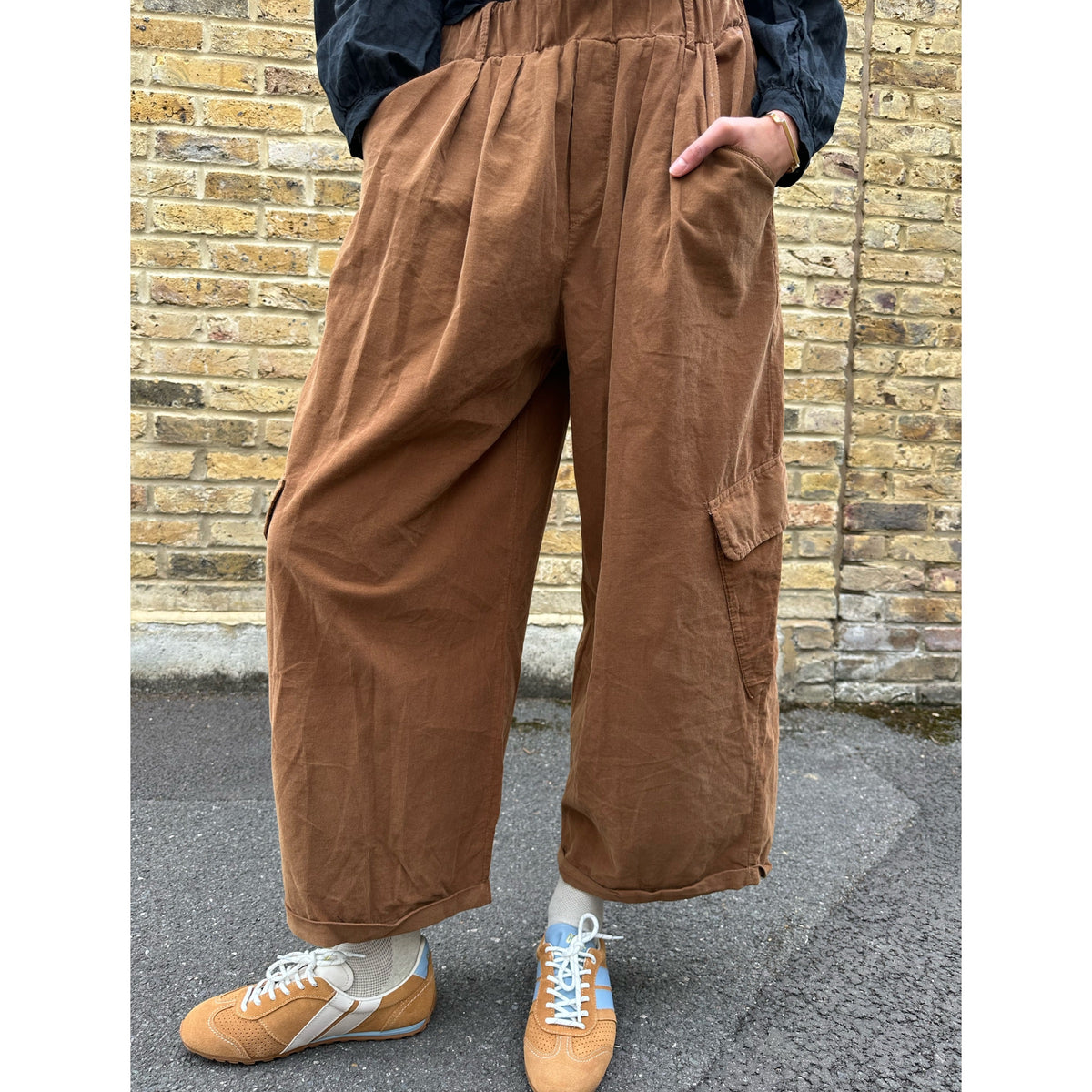 Baggy Needlecord Pants Camel