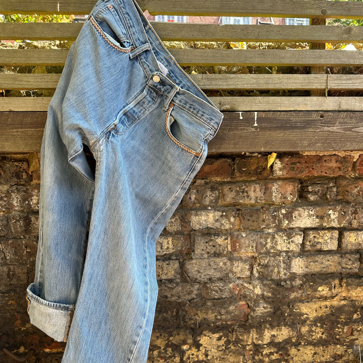 *NEW* Useless Zig Zag Stitch Levi's Orange/Blue