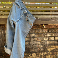 *NEW* Useless Zig Zag Stitch Levi's Orange/Blue