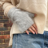 *NEW* Absolut Cashmere Wrist Warmers