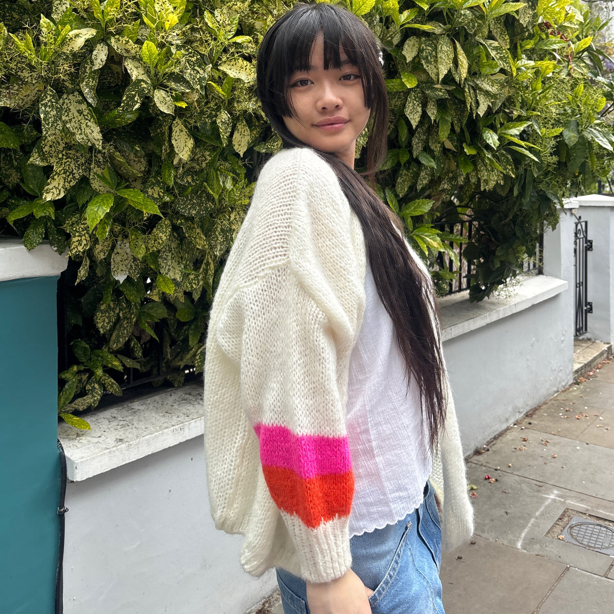 *NEW* Off White Cardigan