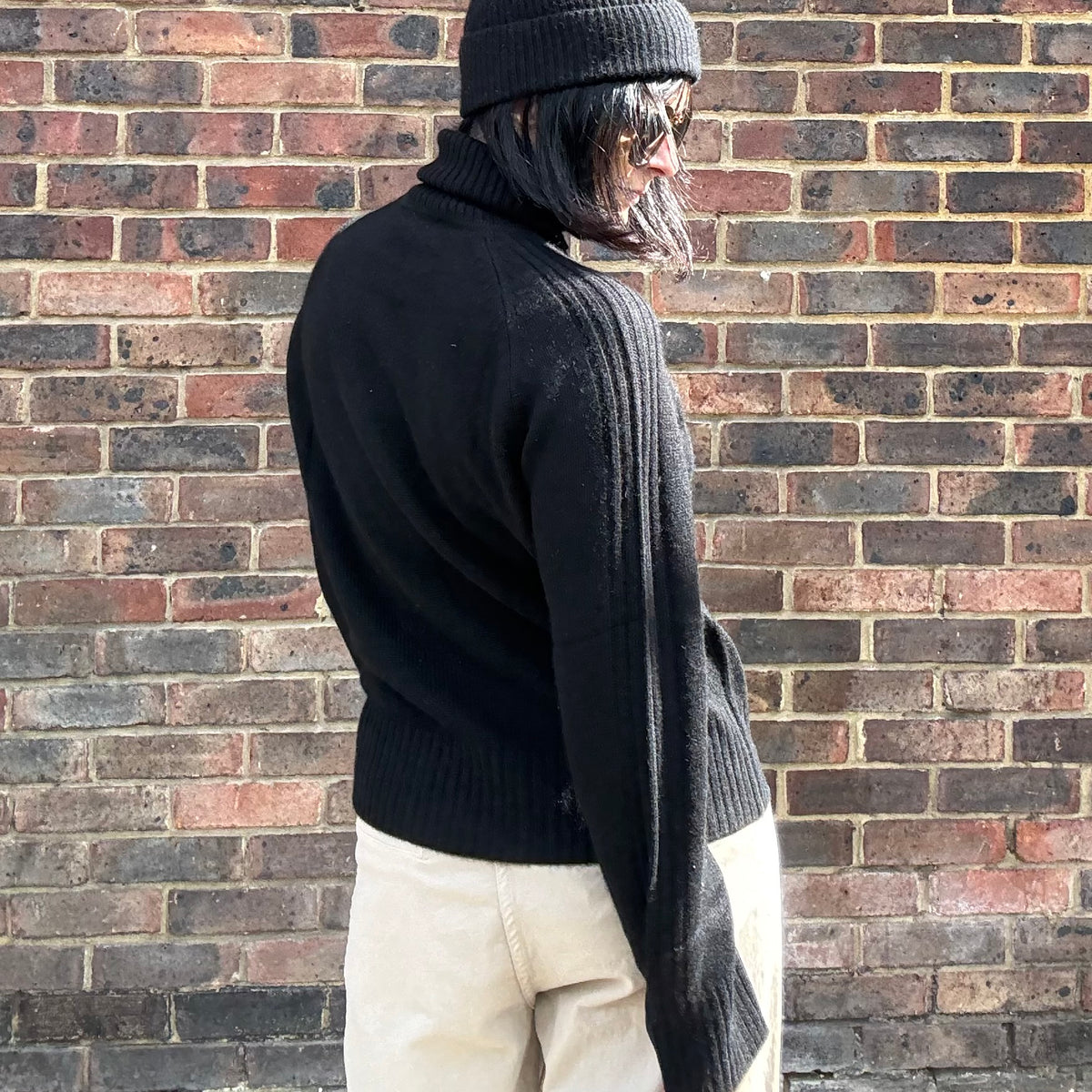 *NEW* Absolut Cashmere Sylviana Black Jumper