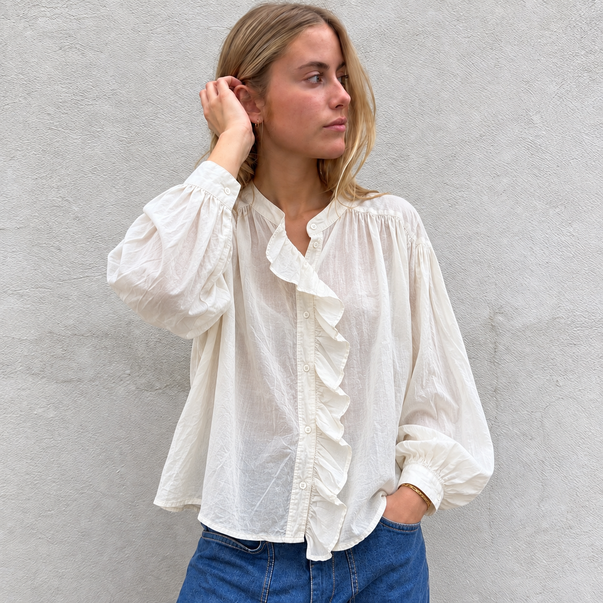 Lightweight Cotton Ruffle Shirt Off White