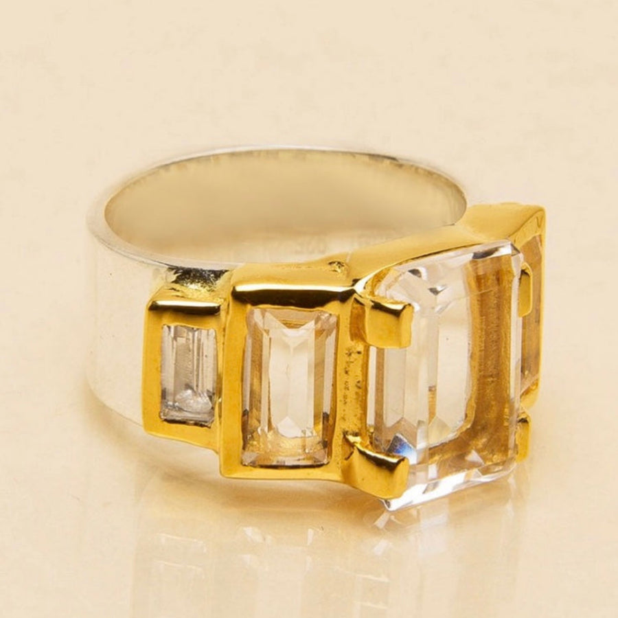 Une A Une Crystal Art Deco Ring
