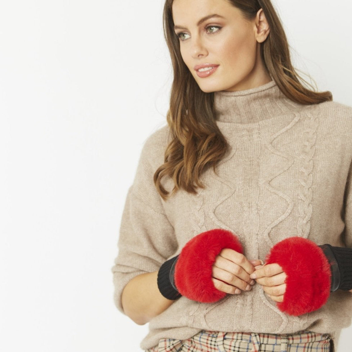 *NEW*Faux Fur Red Fingerless Gloves