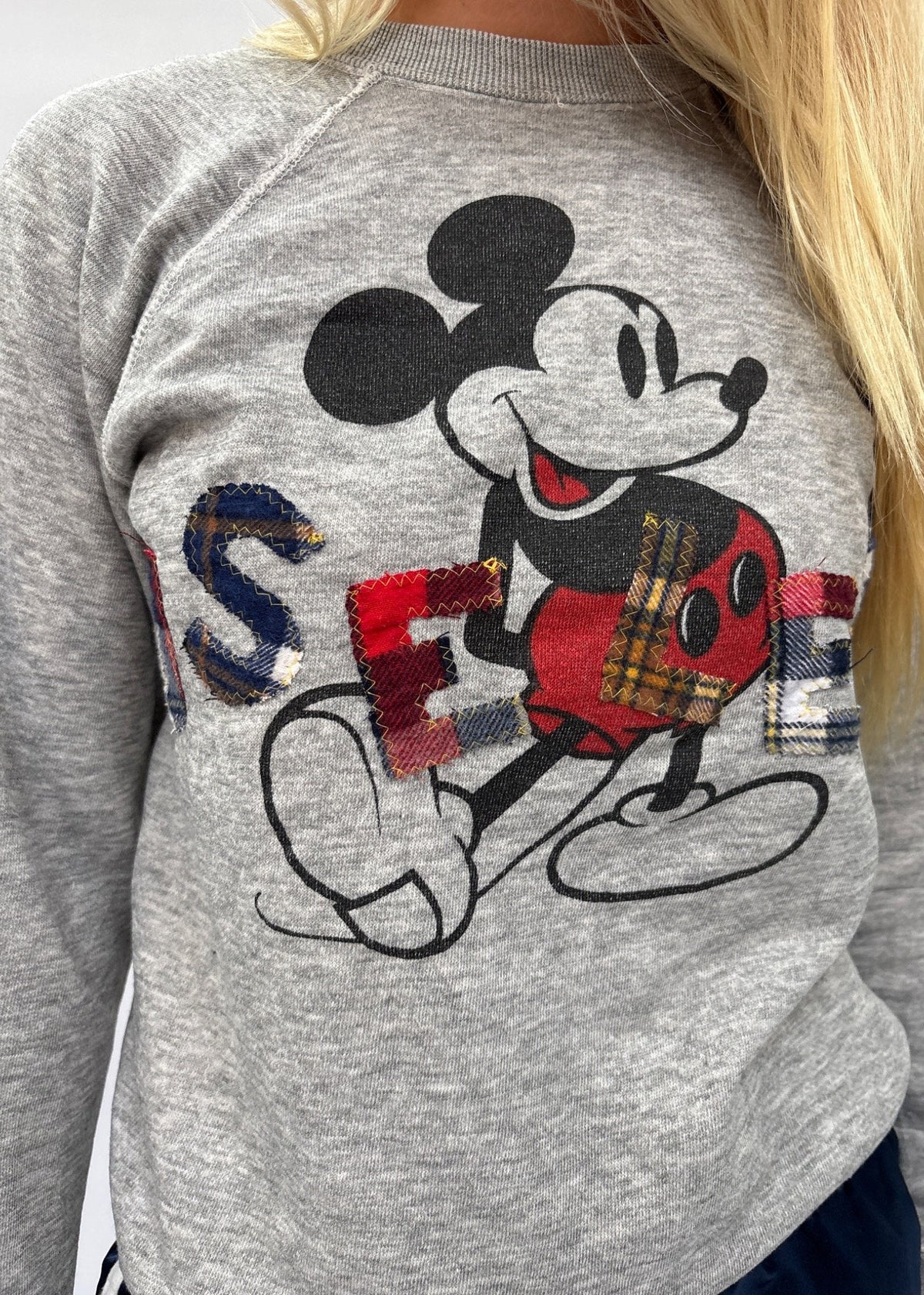 075. Mickey Mouse Sweatshirt
