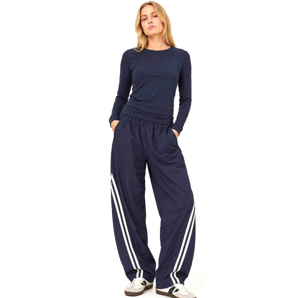 Navy Sportif Barrels + Ecru Stripes