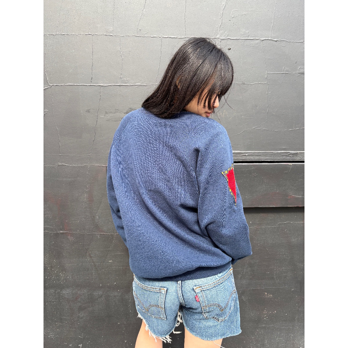*NEW* ‘86’ Vintage Sweatshirt