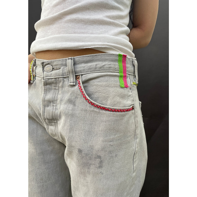 *NEW* Useless Pale Levi's Zig Zag Stitching