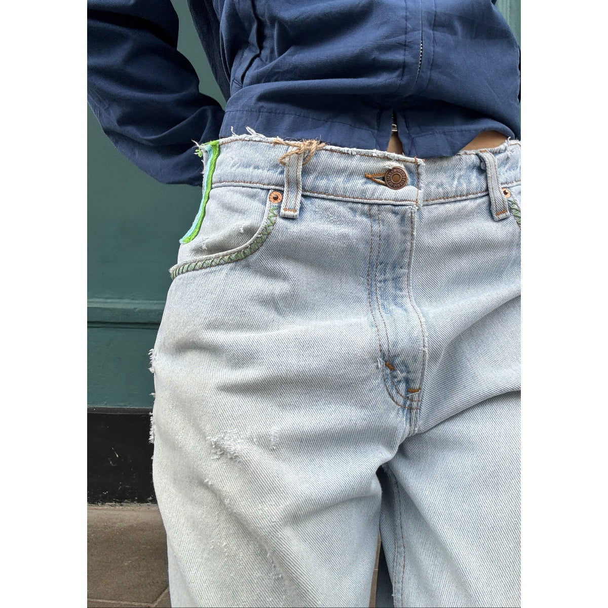 *NEW* Useless Pale Levis Zig Zag Stitching