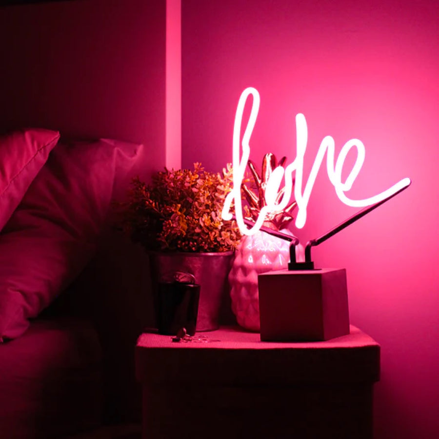 Locomocean Neon Light Love